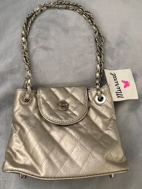 New Murval Quilted Metallic Silver Chain Shoulder Bag